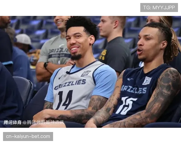 丹尼·格林挡拆命中率提升显著 拉开空间助快船稳定攻防