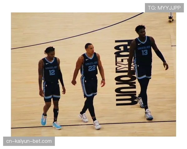 杰伦·杰克逊二世防守影响力拉开灰熊禁区优势